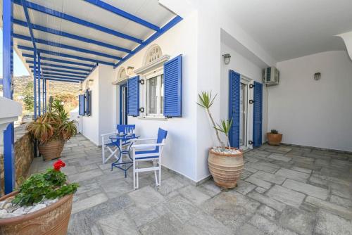 Margarita's Kionia Beach House