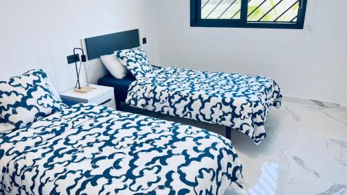 oasis beach El raso XIV
