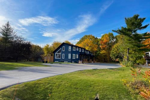 The Cottages at Blue – Photos 2