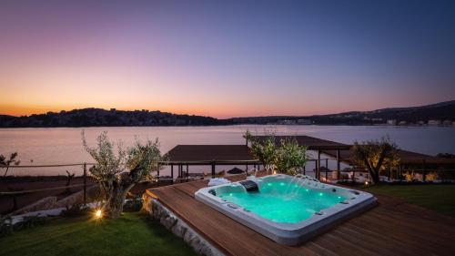 Luxury Villa Diamond One with Pool – Photos 3