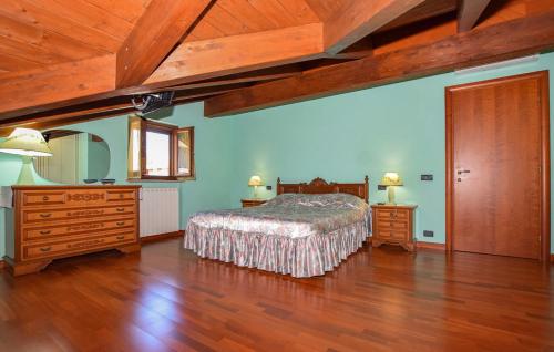 Ένα ή περισσότερα κρεβάτια σε δωμάτιο στο BLACKWOODHOME