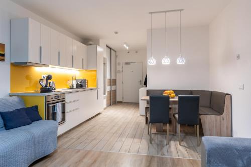 Η κουζίνα ή μικρή κουζίνα στο NFS - Národný futbalový štadión - Apartman