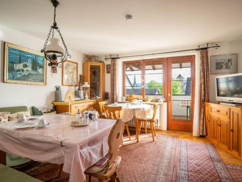 Μια τηλεόραση ή/και κέντρο ψυχαγωγίας στο Zum Torkelhaus
