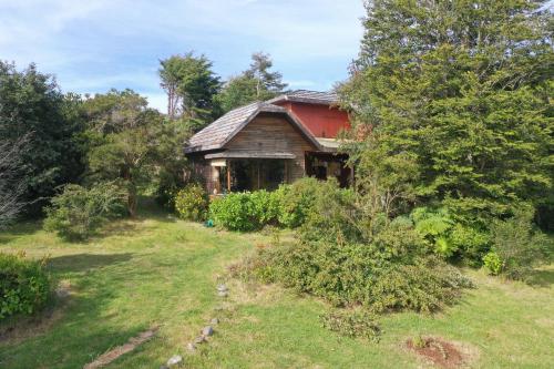 Κήπος έξω από το Suite con jacuzzi y bellas vistas