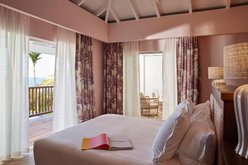 Postel nebo postele na pokoji v ubytování Tropical Hotel St Barth