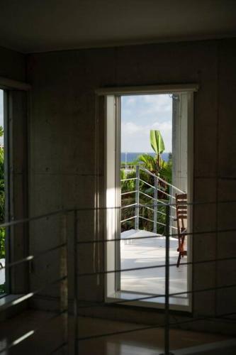 Μπαλκόνι ή βεράντα στο Villa forest and beach ONNA