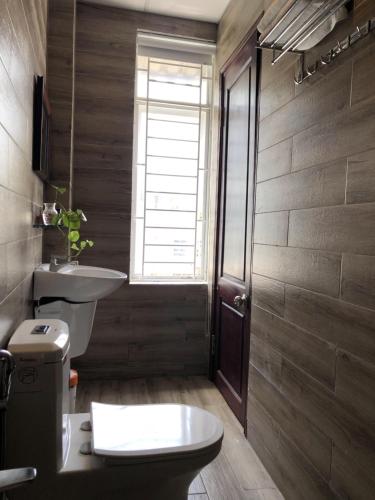Ένα μπάνιο στο Nha Cua Tao Homestay Quy Nhon - Venuestay