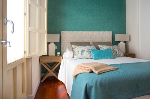 Living4malaga Carcer Apartment