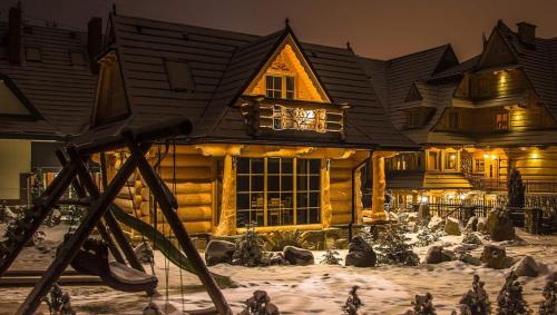 Domek & Apartament Góralski z Jacuzzi Kościelisko semasa musim sejuk