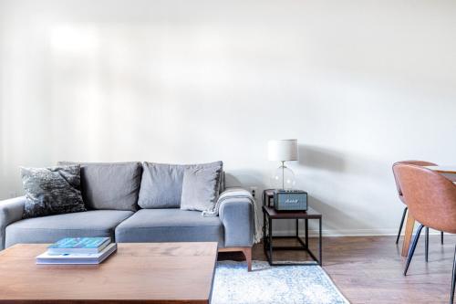 Playa del Rey 1BR w WD Gym Pool nr beach LAX-411