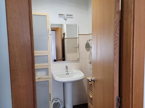 Living Valencia Apartments - Merced
