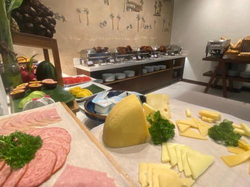 Jídlo v hotelu nebo okolí