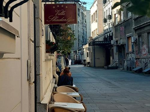 Η γειτονιά γύρω από ή μία γειτονιά κοντά σε αυτός ο ξενώνας