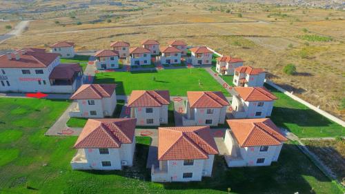 ELEVRES STONE HOUSE HOTEL – Photos 2
