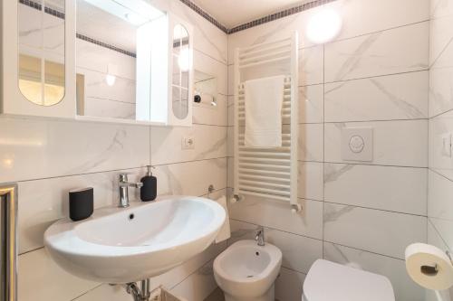 Ένα μπάνιο στο La Porta Sul Mare - Ancora