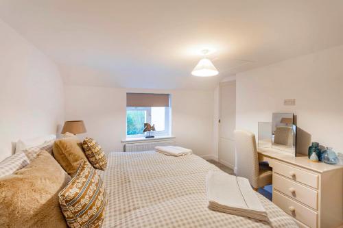 Postel nebo postele na pokoji v ubytování Lincoln Country Cottage Large Garden & Free Parking