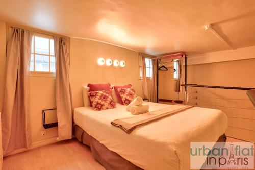 33 - Flat Av des Champs-Élysées