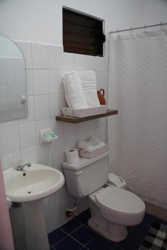 Et badeværelse på Hotel Montesilva