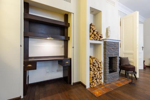 Luxury 2 bedroom apartment with king-size beds