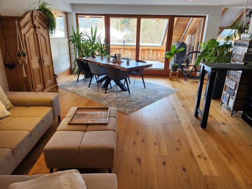 Χώρος καθιστικού στο Exclusive 120 qm Wohnung am Wössner