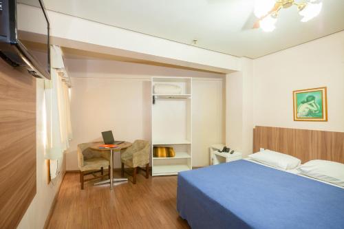 Katil atau katil-katil dalam bilik di Letto Hotel Porto Alegre
