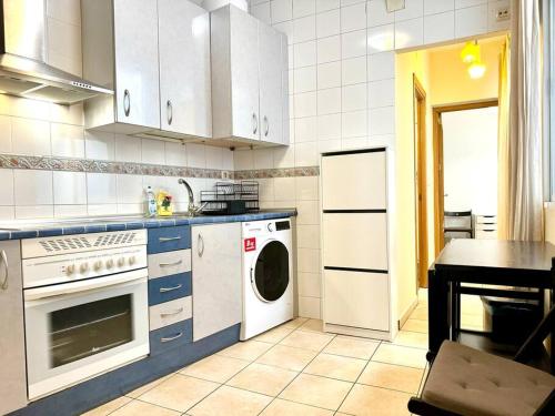 Madrid Charm 2BD private flat - CITY CENTER