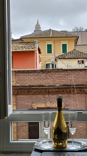 Domitia Vatican Luxury Apartment