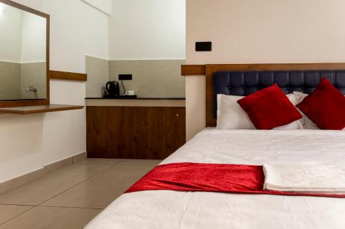 Sapphire Hotel Apartmentsにあるベッド