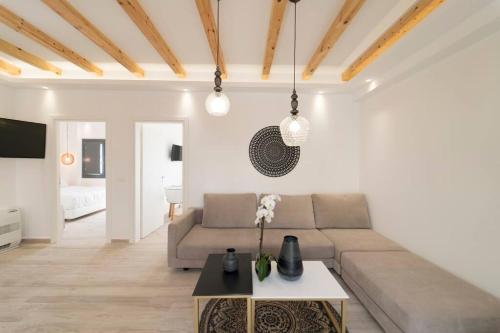 Nostos Apartments Fira