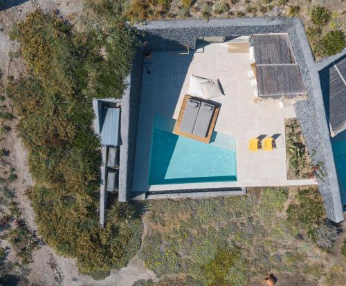 Piscina di Lithi Luxury Retreat o nelle vicinanze