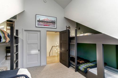 Beaver Creek Lodge 511にあるテレビまたはエンターテインメントセンター