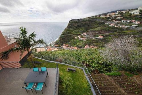 Lombo do Doutor Cottage 2 by Mth