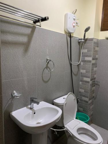 Koupelna v ubytování ZL TRAVELERS INN