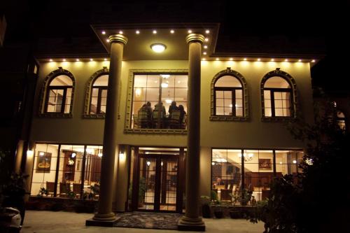 Hotel Rozafa