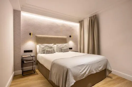 Edmond Vibes Puerta del Sol Suites photo 19