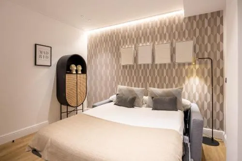 Edmond Vibes Puerta del Sol Suites photo 18
