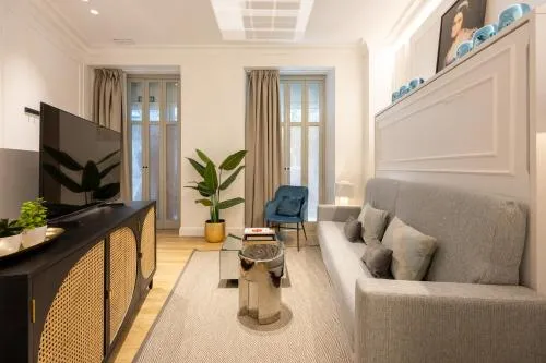 Edmond Vibes Puerta del Sol Suites photo 4