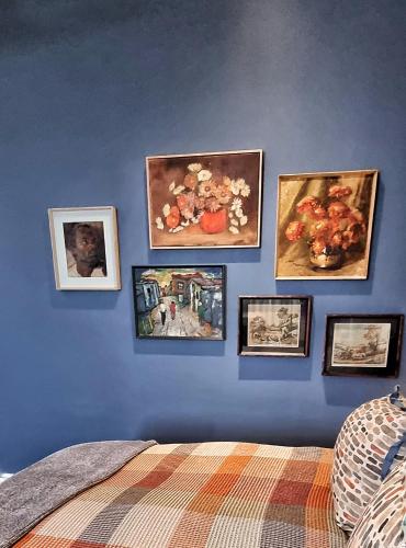 Ένα ή περισσότερα κρεβάτια σε δωμάτιο στο The Dragon Tree Guesthouse