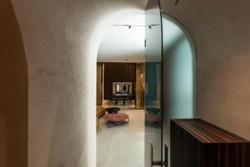 No Church Inside – Photos 5