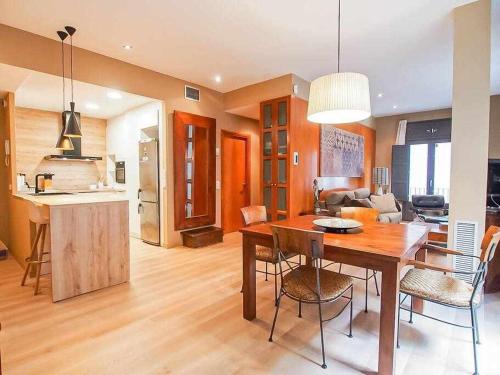 Cuisine ou kitchenette dans l'établissement Sleep & Stay Apartamento de lujo