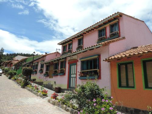 El edificio en el que está la habitación en casa particular