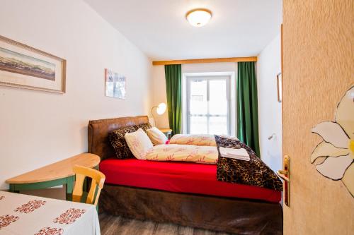 Кровать или кровати в номере Apartment Paletti 24