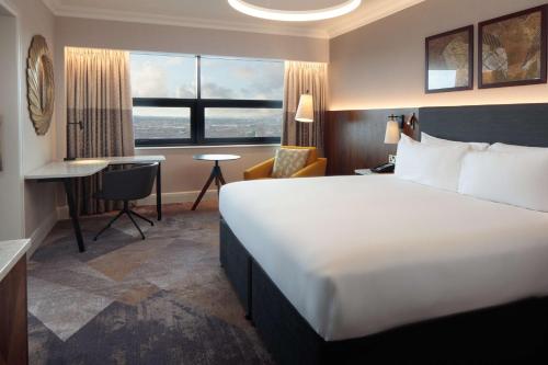 Katil atau katil-katil dalam bilik di Hilton Belfast