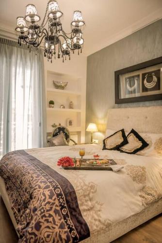 Eva's Glamorous Apartment #Mitropoleos61