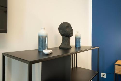 Modern apartment with a balcony near Belvedere