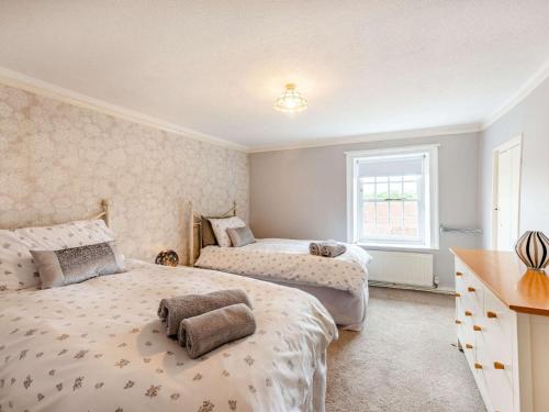 Giường trong phòng chung tại 4 bed in Eastbourne EHC30