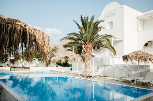 Aspro Phos Santorini Hotel