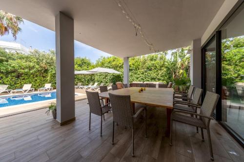 Foto dalla galleria di Villa Diagonal a Can Picafort