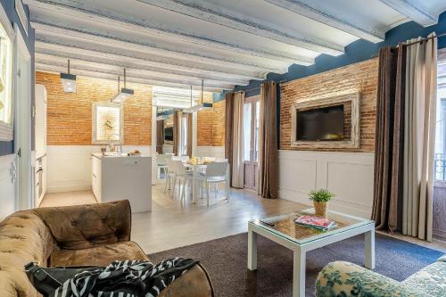 Enjoybcn Colon Apartments photo 47