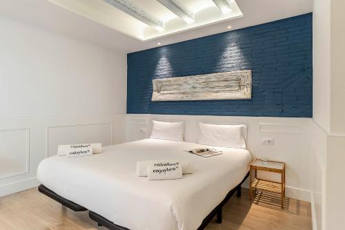 Enjoybcn Colon Apartments photo 53
